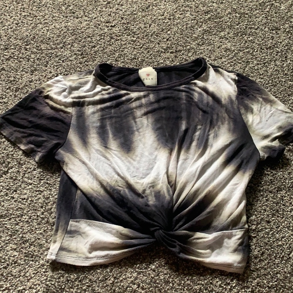 Dark blue and brown tie die top